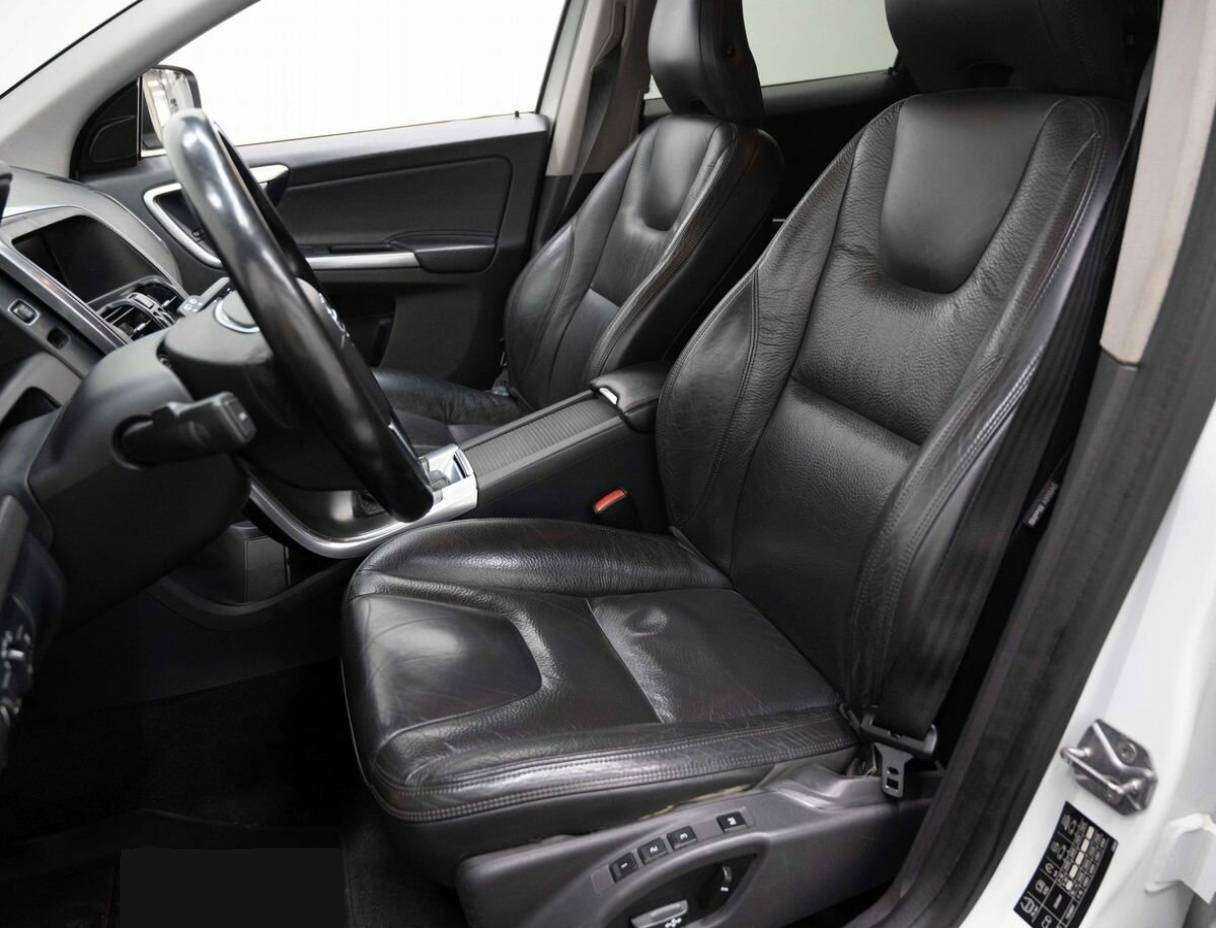 Продажа Б/У Вольво ИксЦ60. Фото: #7