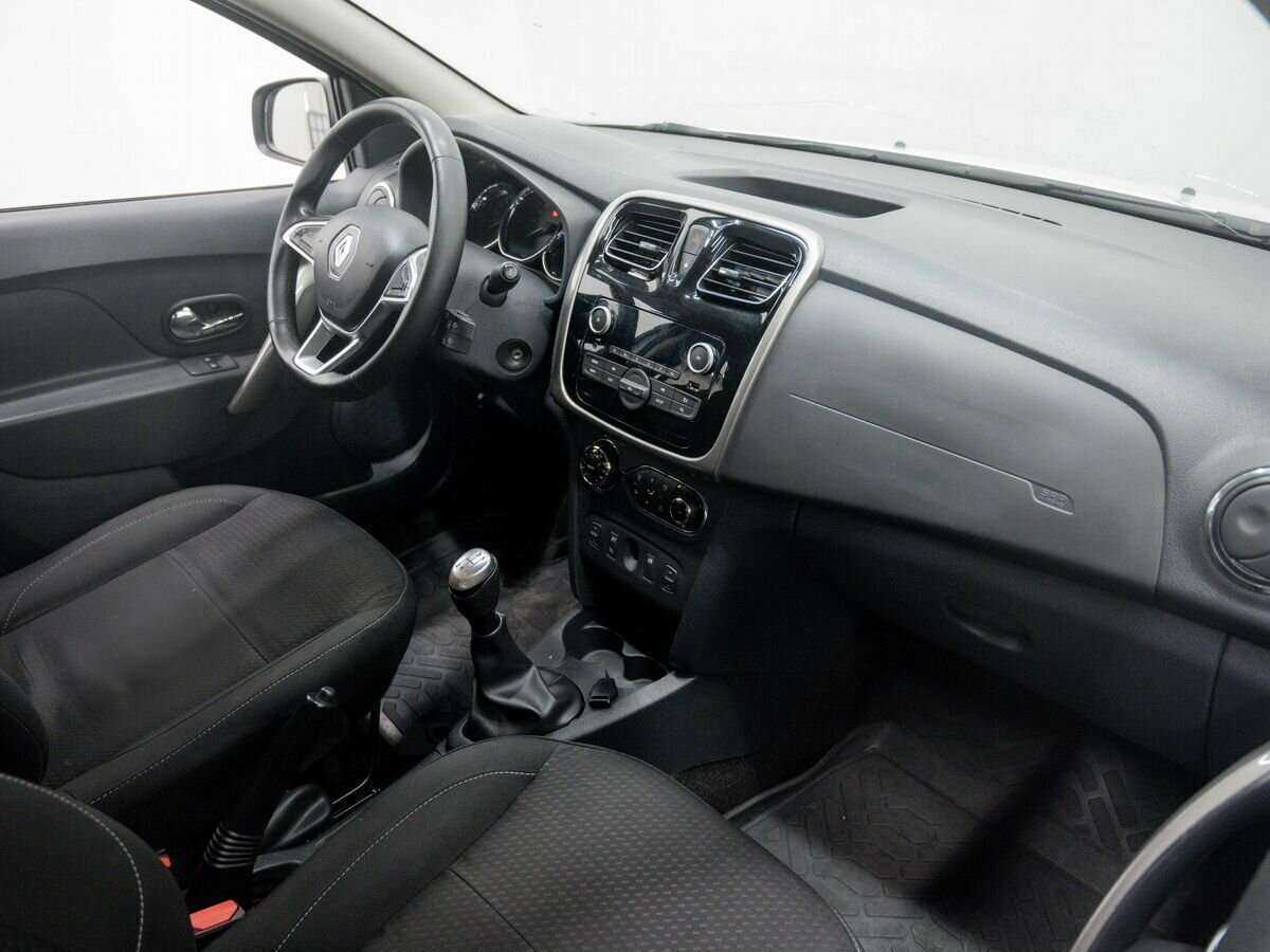 Продажа Б/У Рено Логан. Фото: #4