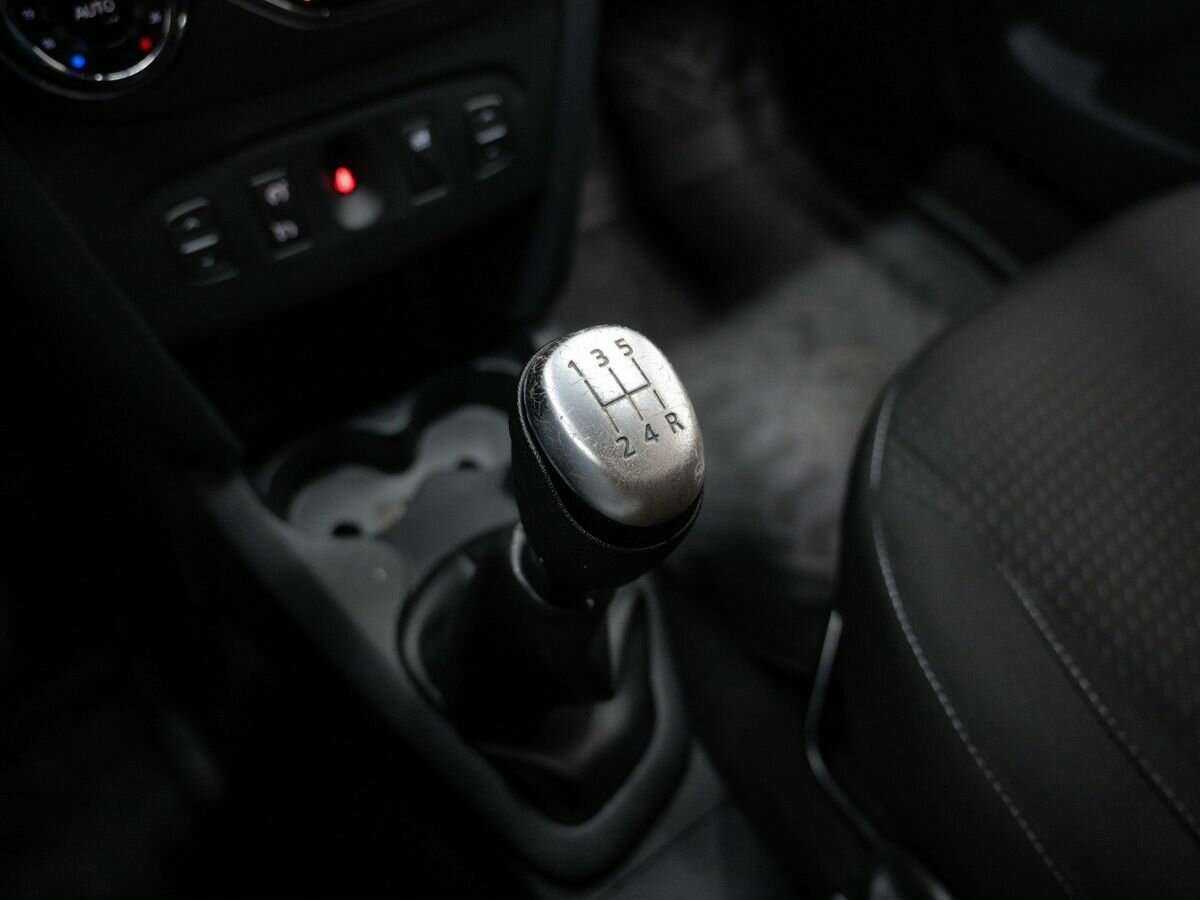 Продажа Б/У Рено Логан. Фото: #16