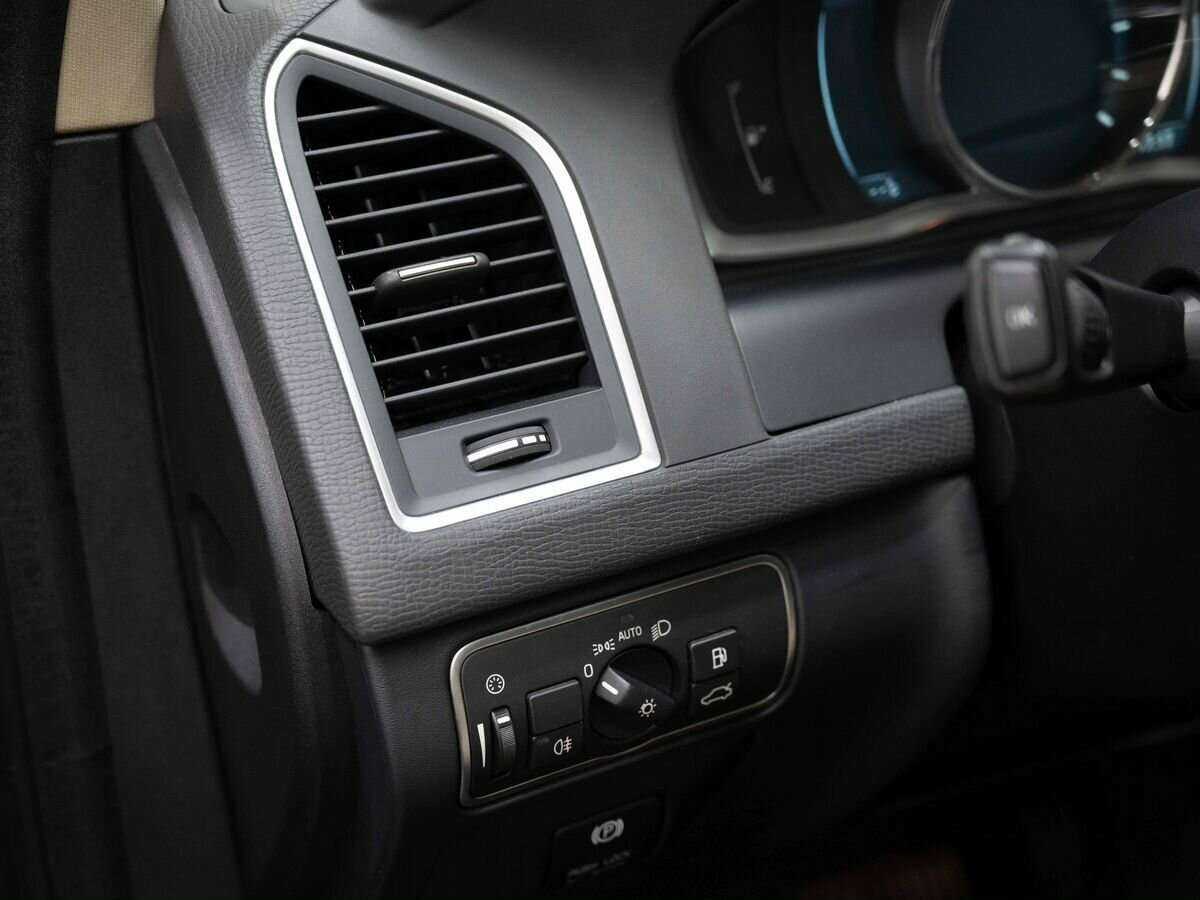 Продажа Б/У Вольво ИксЦ60. Фото: #20