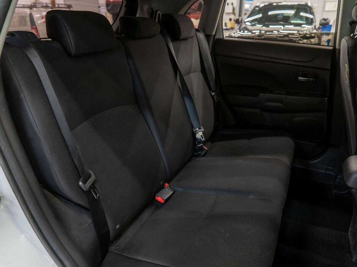 Продажа Б/У Митсубиши АС-Икс. Фото: #7