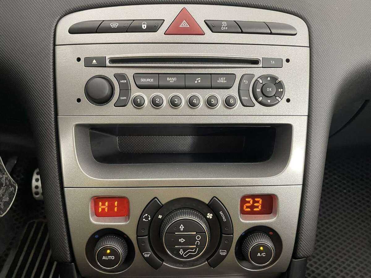 Продажа Б/У Пежо 408. Фото: #11