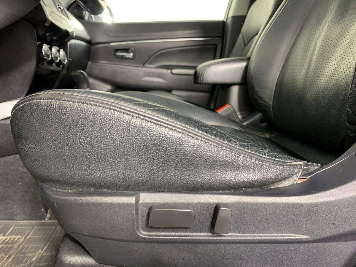 Продажа Б/У Митсубиши АС-Икс. Фото: #16