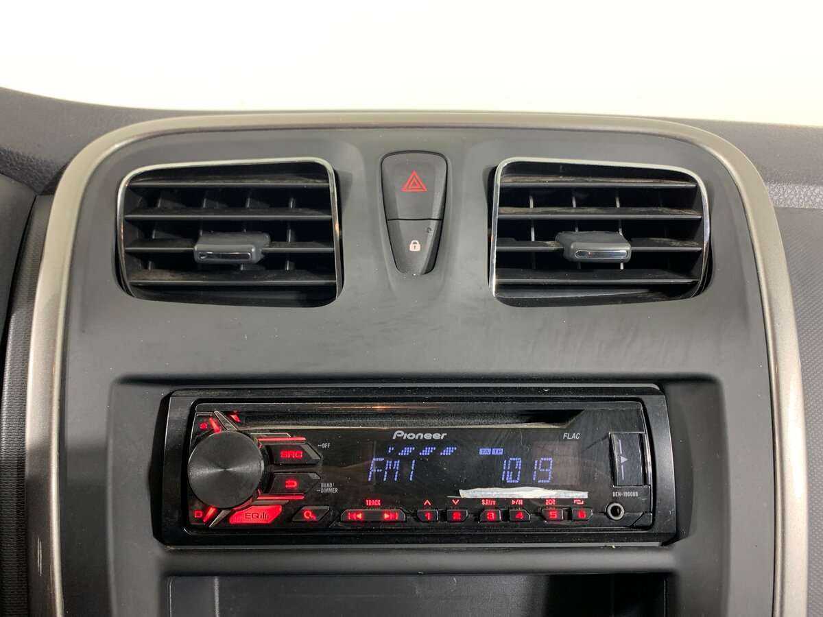 Продажа Б/У Рено Сандеро. Фото: #12