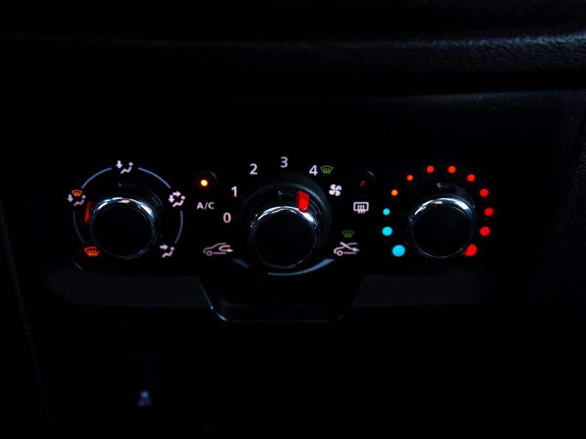 Продажа Б/У Лада (ВАЗ) ИКСРЭЙ. Фото: #17