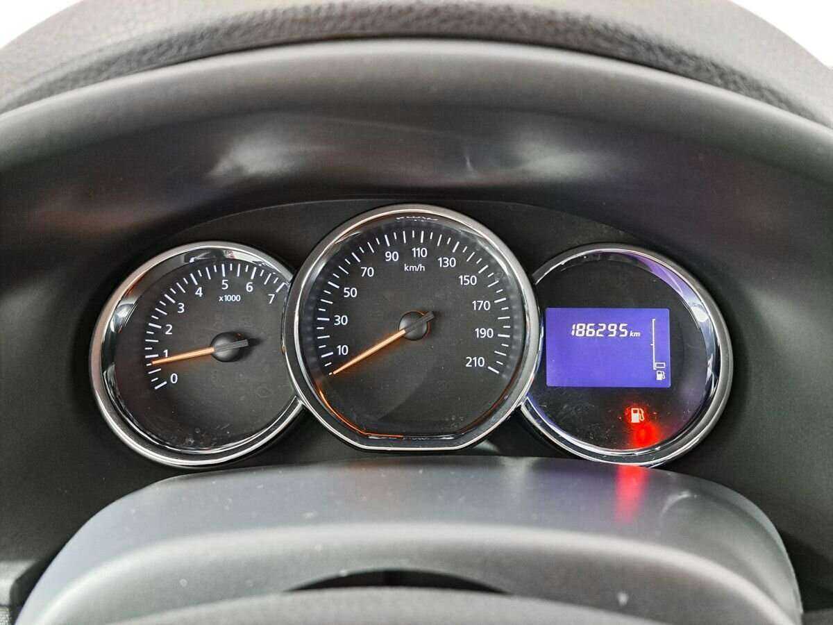 Продажа Б/У Рено Сандеро. Фото: #10