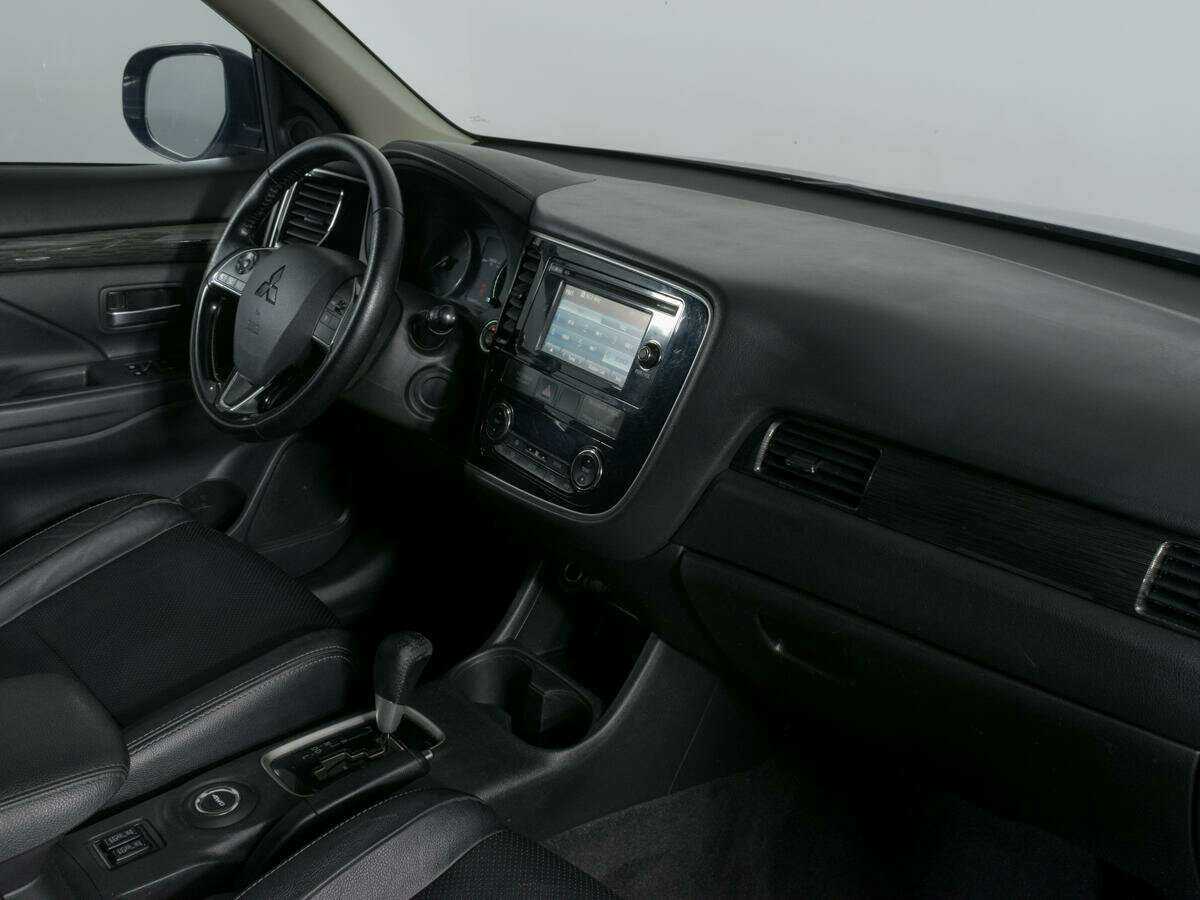 Продажа Б/У Митсубиши Оутлэндер. Фото: #6