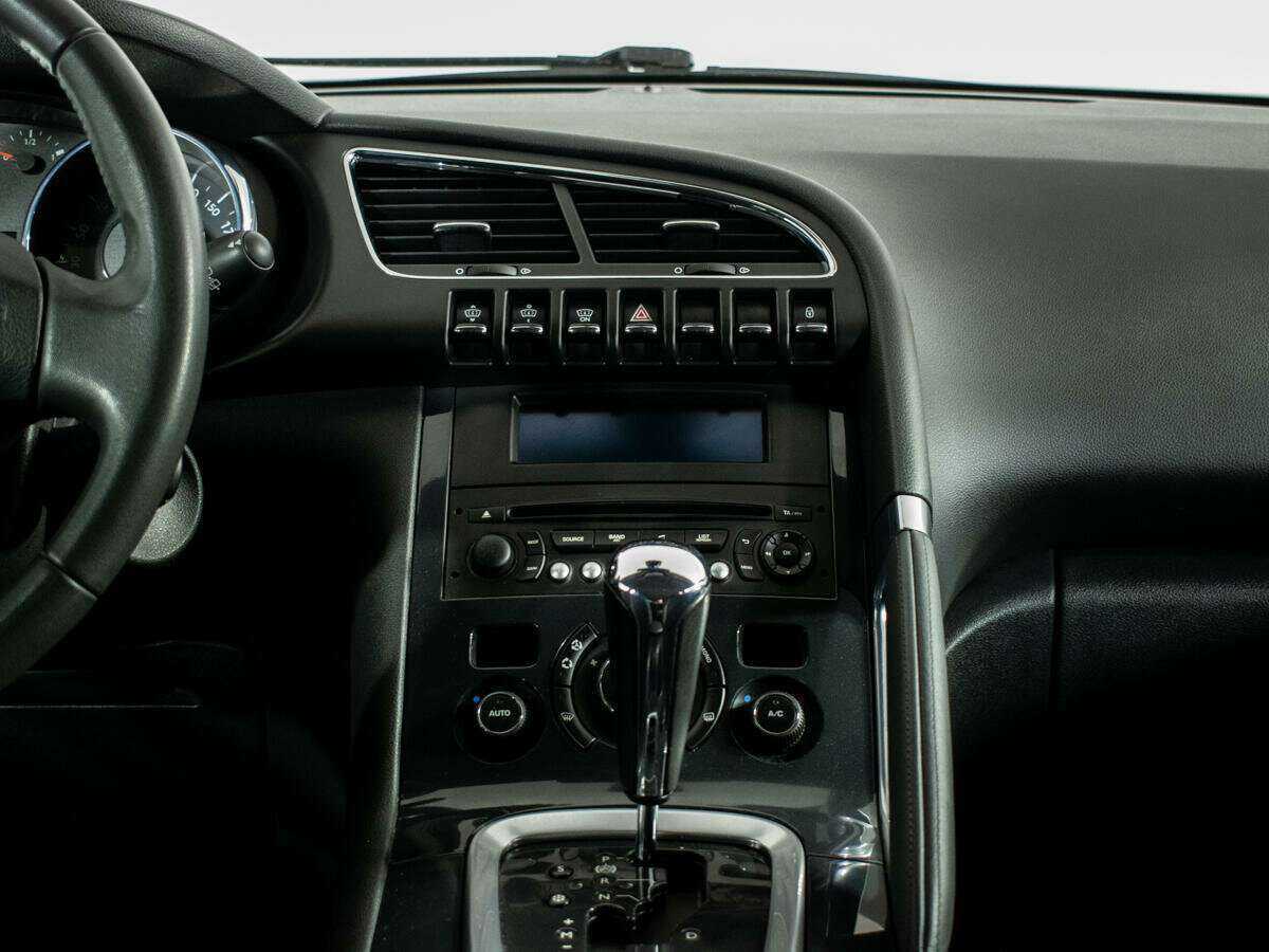 Продажа Б/У Пежо 3008. Фото: #10