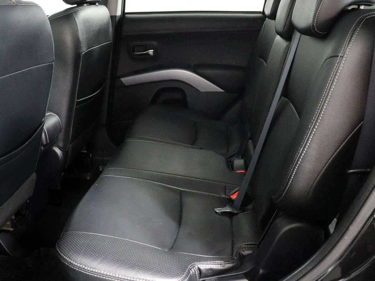 Продажа Б/У Митсубиши Оутлэндер. Фото: #7