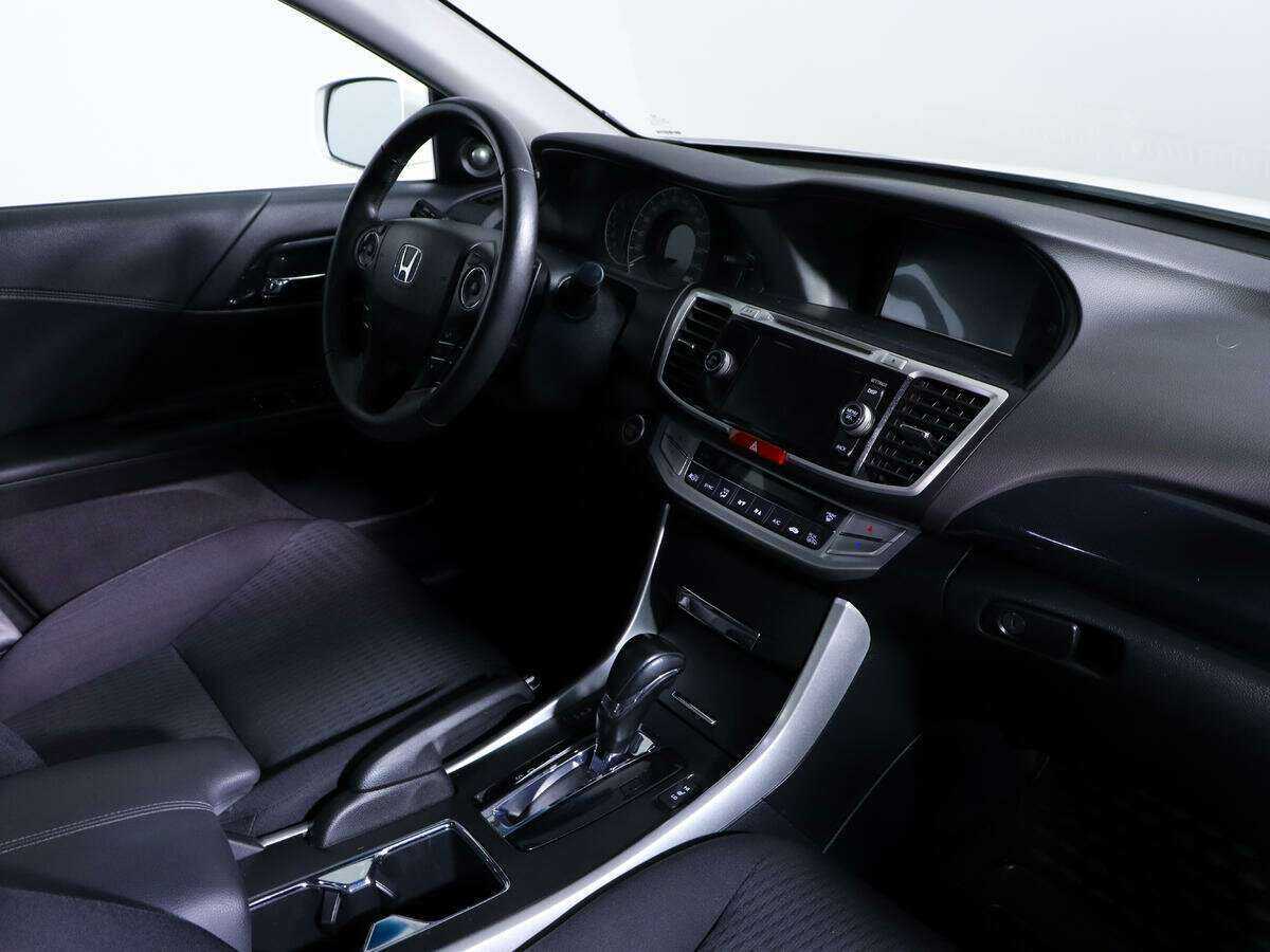 Продажа Б/У Хонда Аккорд. Фото: #5