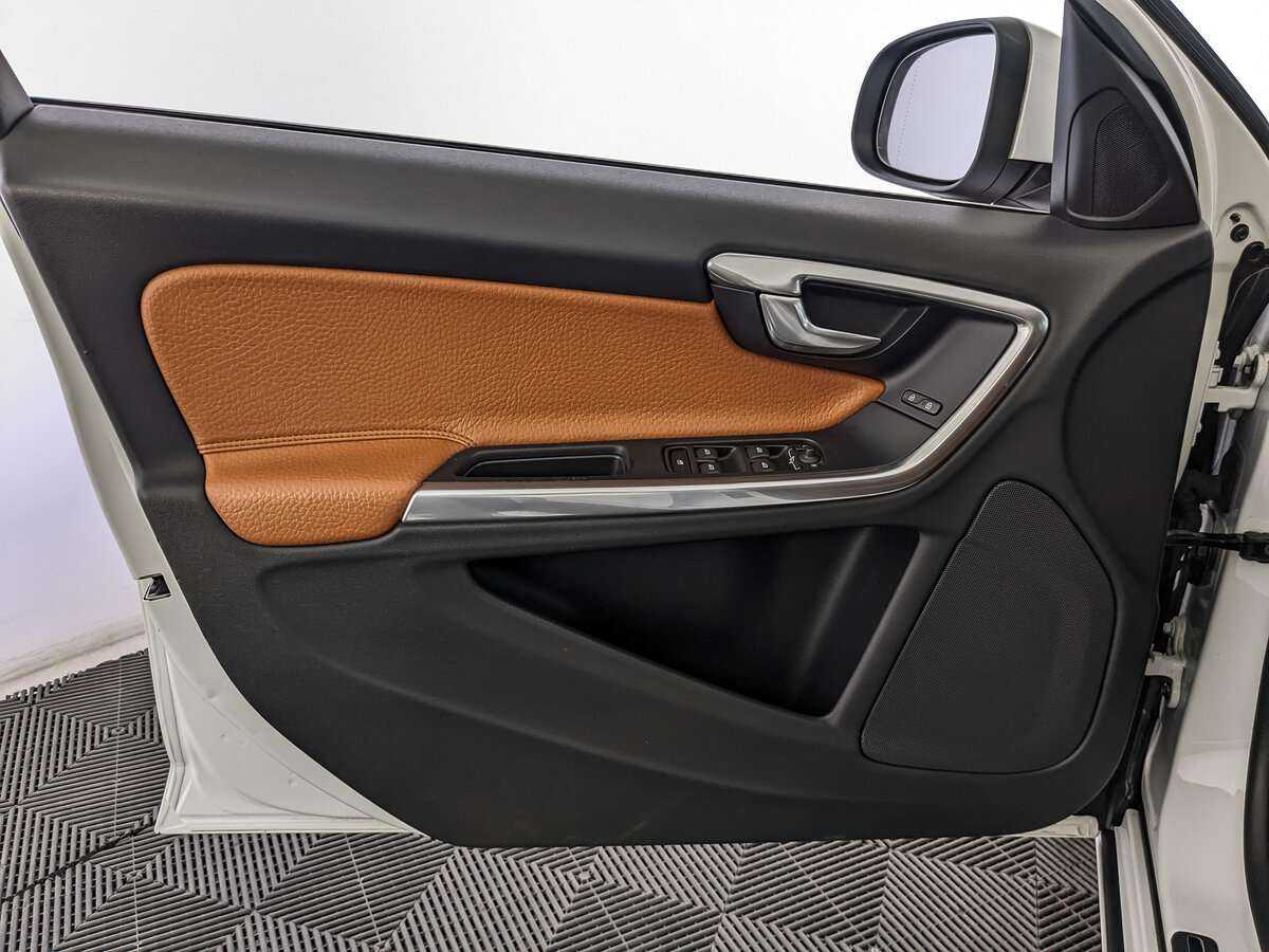 Продажа Б/У Вольво С60. Фото: #16