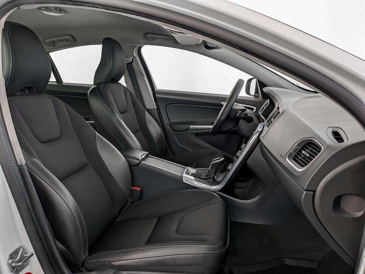 Продажа Б/У Вольво С60. Фото: #18