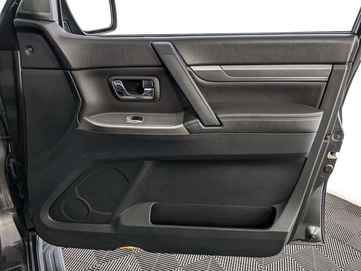 Продажа Б/У Митсубиши Паджеро. Фото: #24