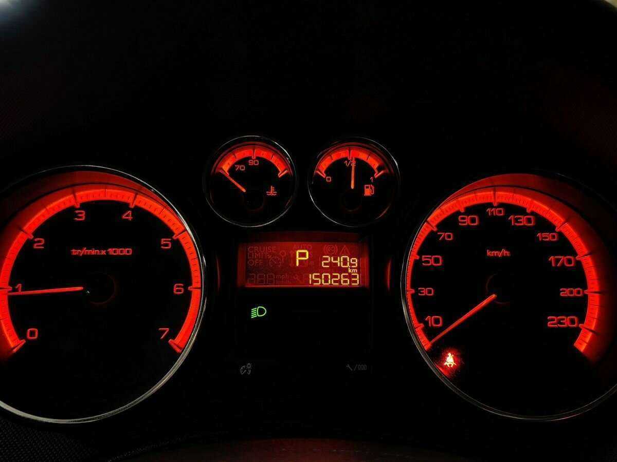 Продажа Б/У Пежо 408. Фото: #15