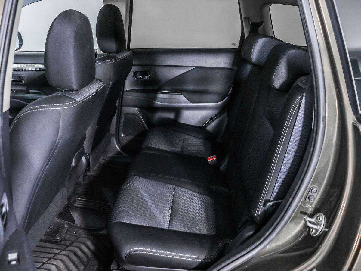 Продажа Б/У Митсубиши Оутлэндер. Фото: #8