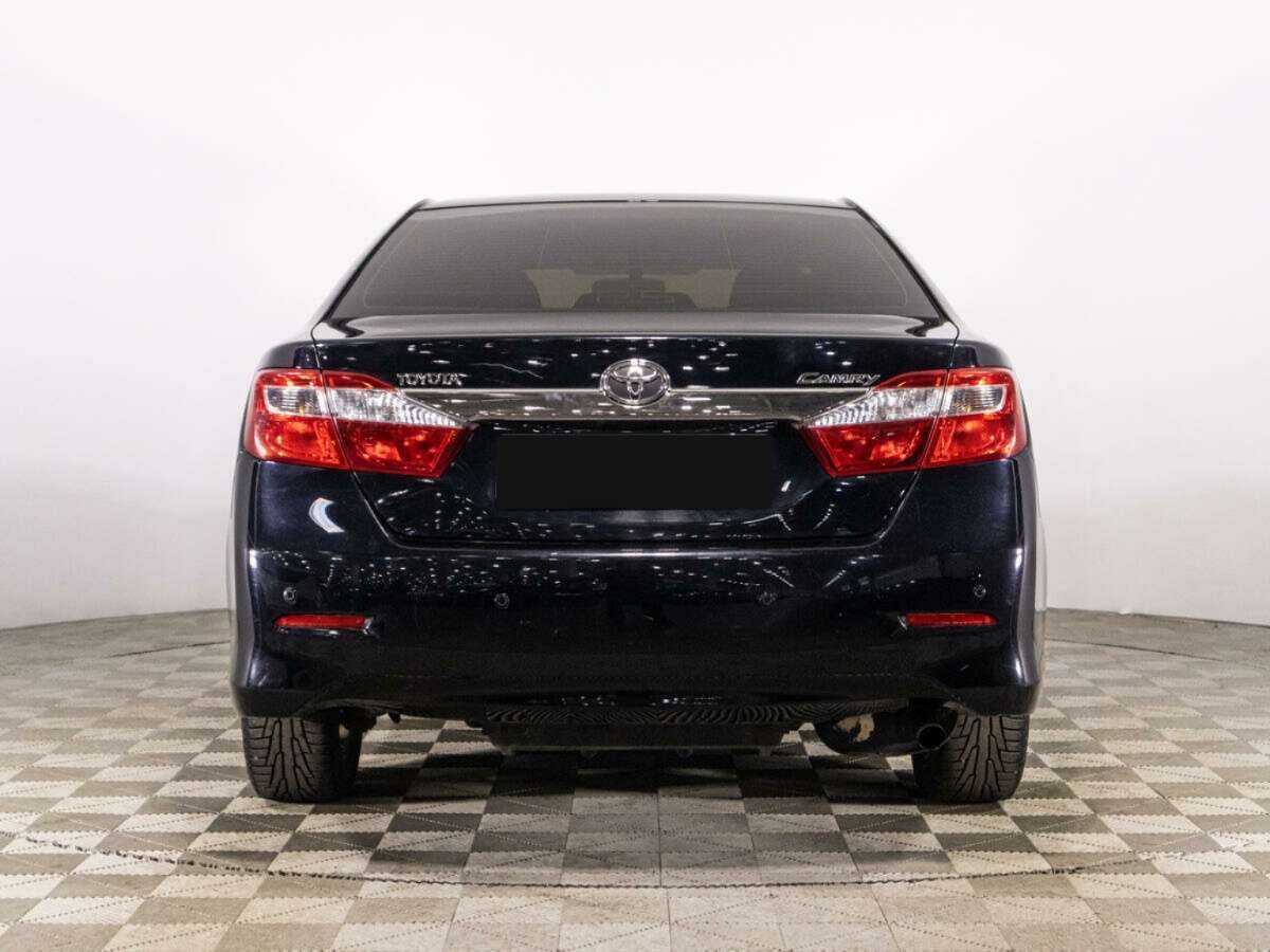 Продажа Б/У Тойота Камри. Фото: #4