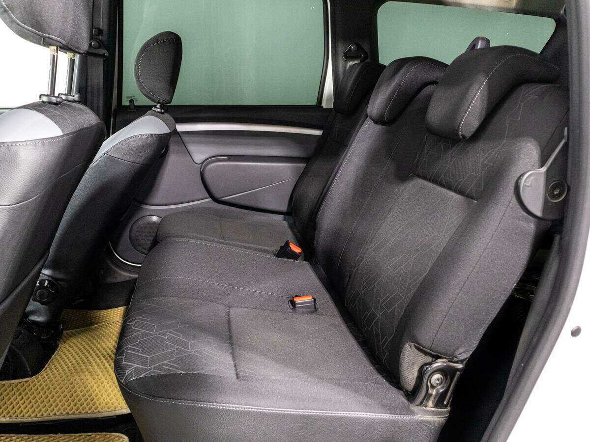 Продажа Б/У Лада (ВАЗ) Ларгус. Фото: #9