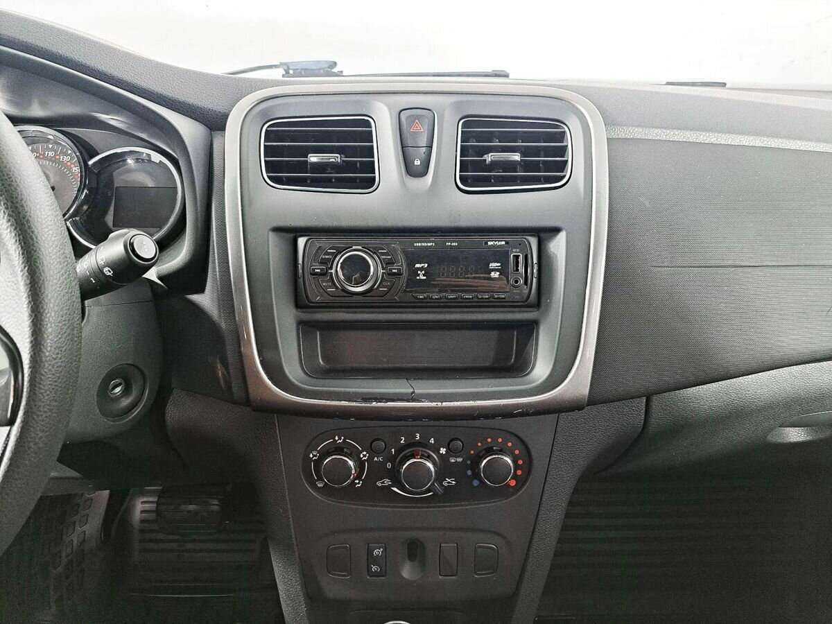 Продажа Б/У Рено Сандеро. Фото: #11