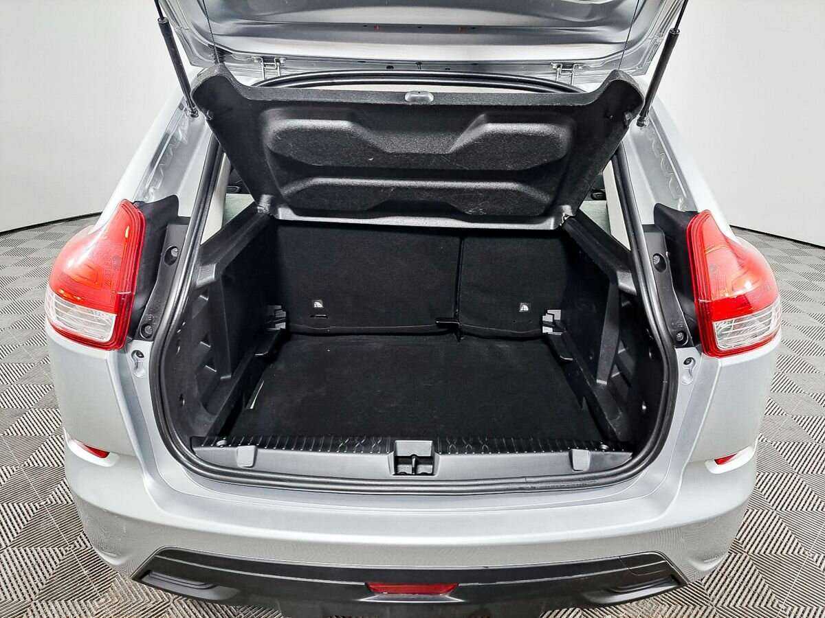 Продажа Б/У Лада (ВАЗ) ИКСРЭЙ. Фото: #9