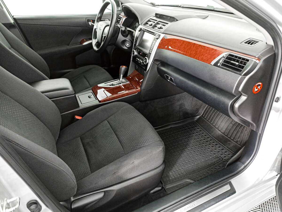 Продажа Б/У Тойота Камри. Фото: #8