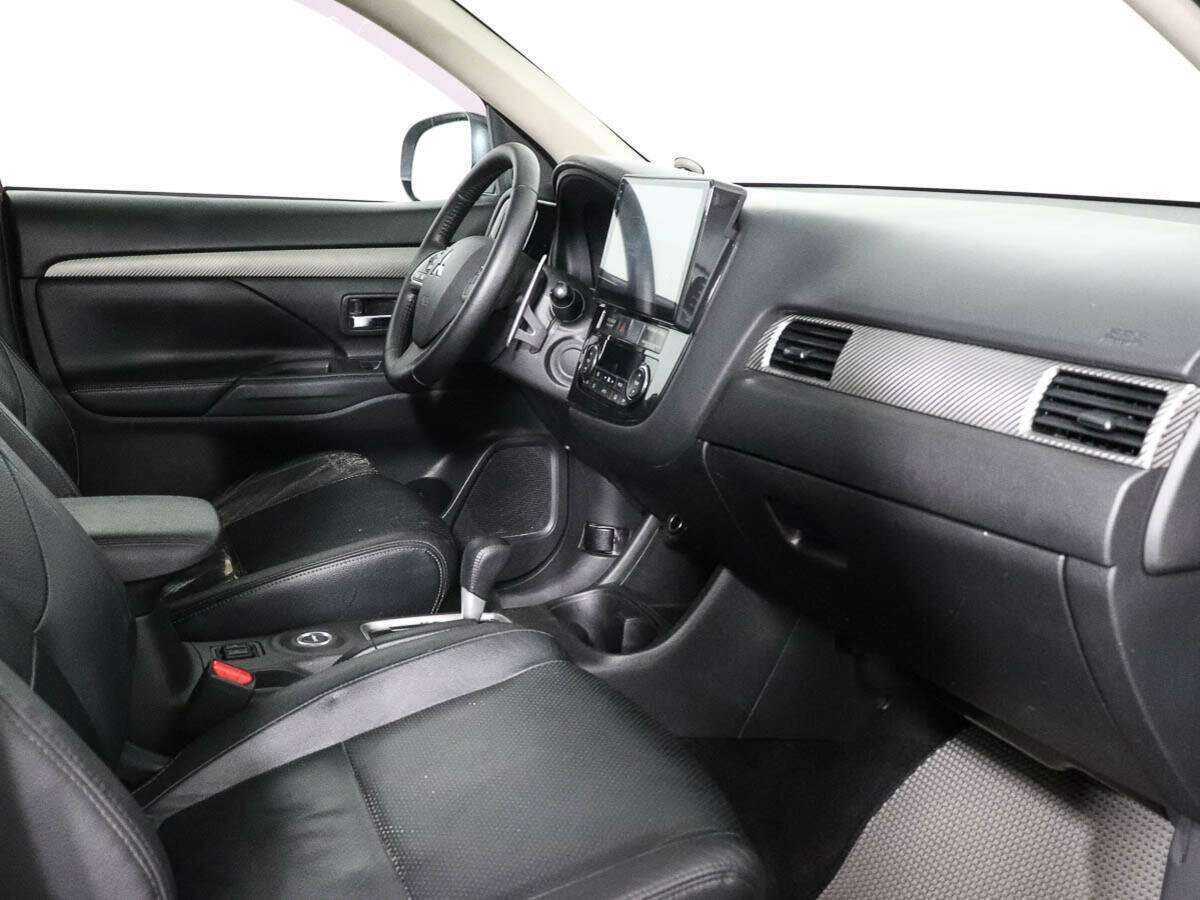 Продажа Б/У Митсубиши Оутлэндер. Фото: #5