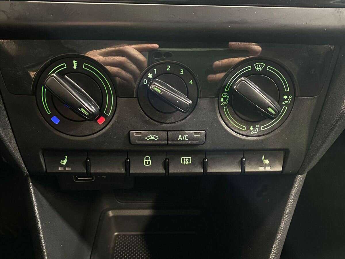 Продажа Б/У Шкода Рапид. Фото: #13