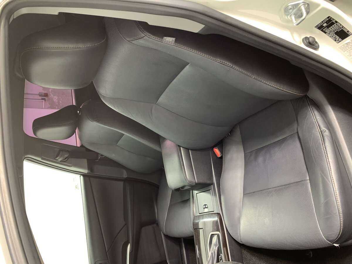 Продажа Б/У Тойота Камри. Фото: #10