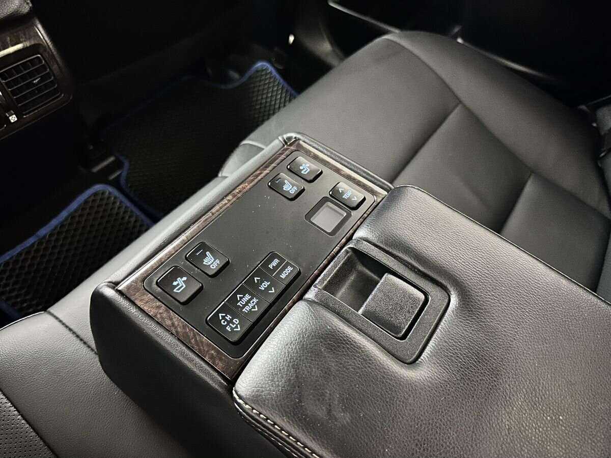 Продажа Б/У Тойота Камри. Фото: #17