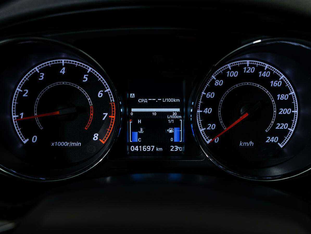 Продажа Б/У Митсубиши АС-Икс. Фото: #9