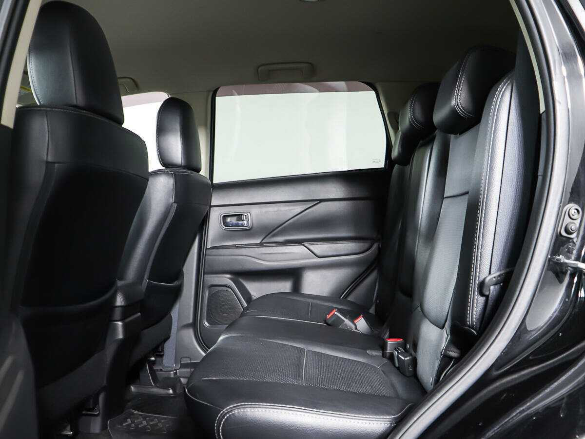 Продажа Б/У Митсубиши Оутлэндер. Фото: #9