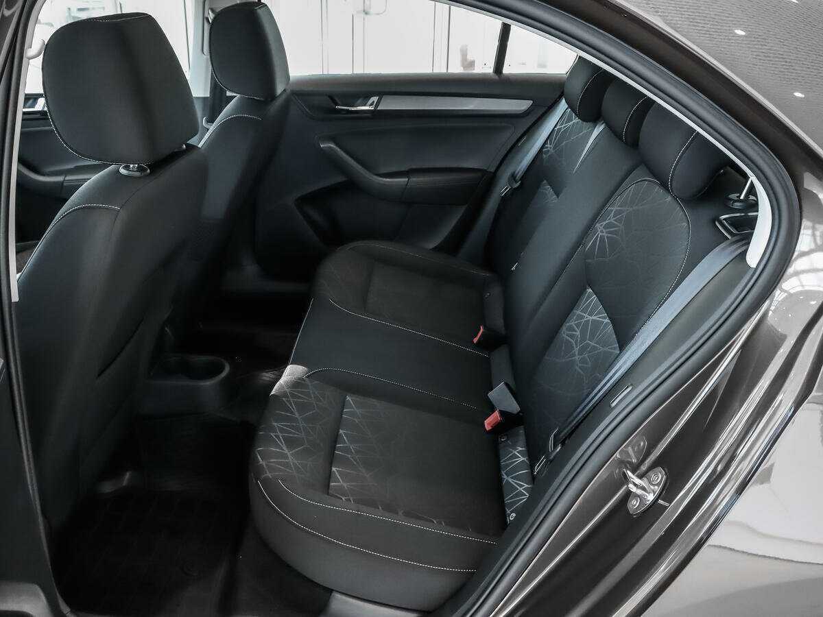 Продажа Б/У Шкода Рапид. Фото: #8