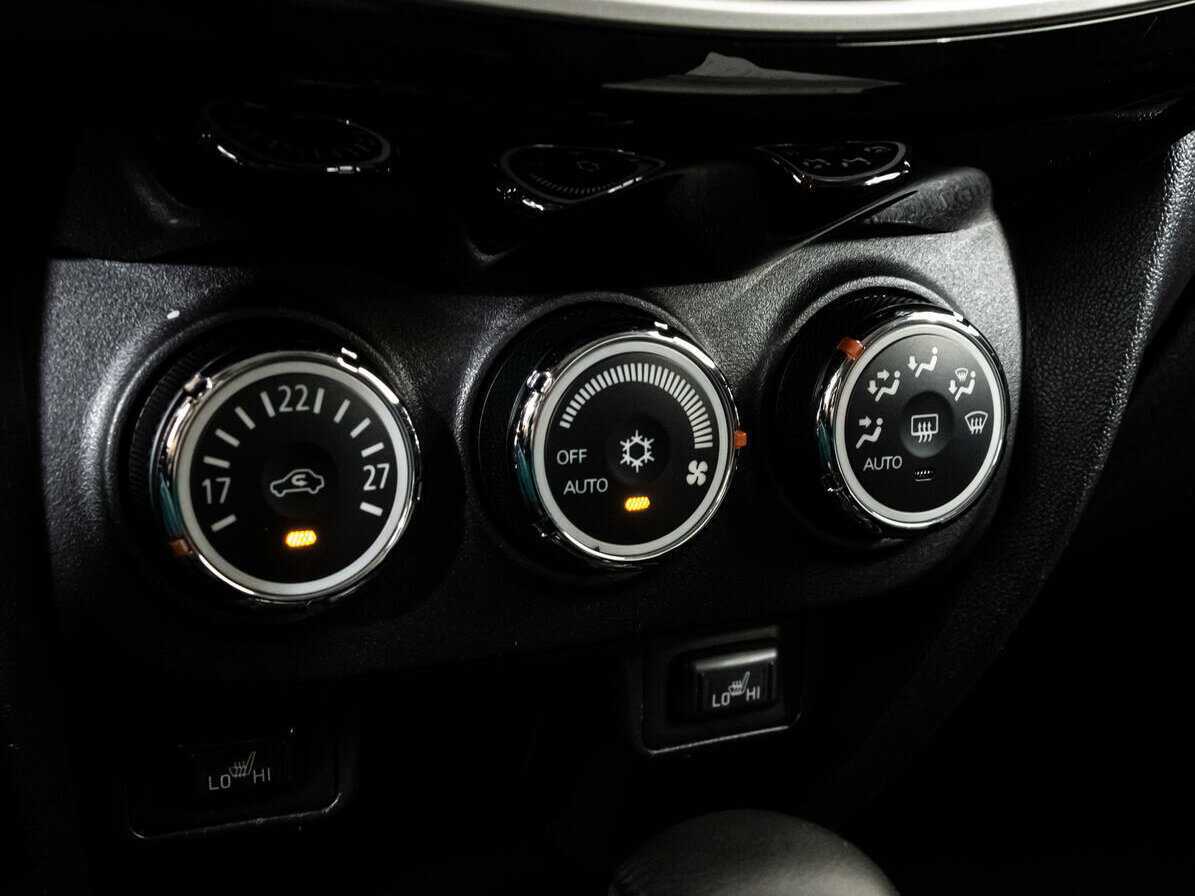 Продажа Б/У Митсубиши АС-Икс. Фото: #15