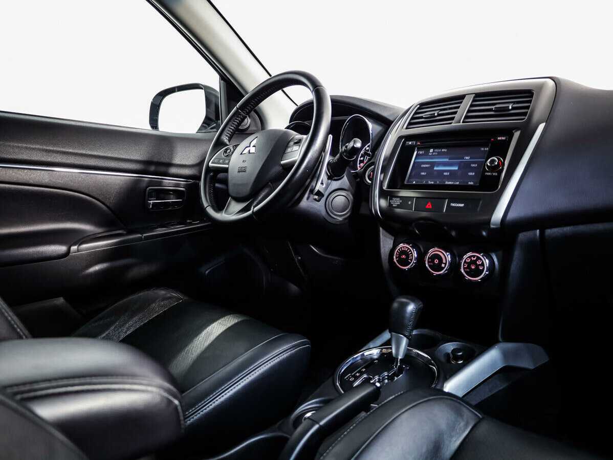 Продажа Б/У Митсубиши АС-Икс. Фото: #7