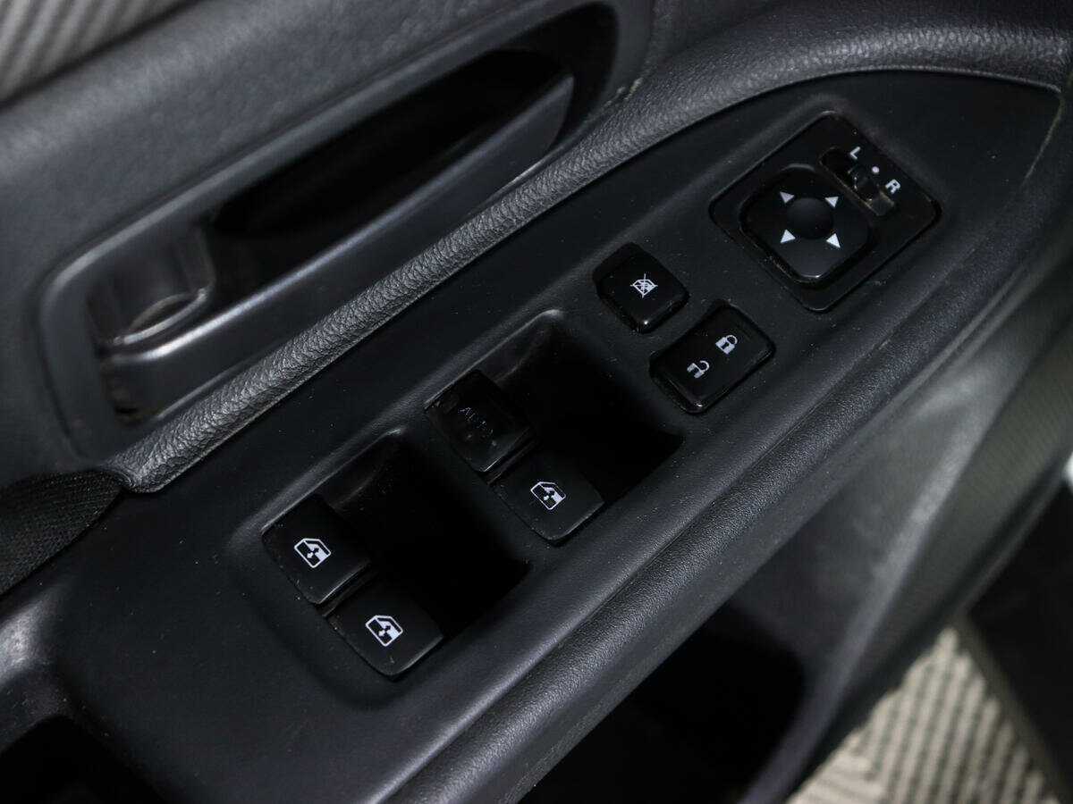 Продажа Б/У Митсубиши Оутлэндер. Фото: #12