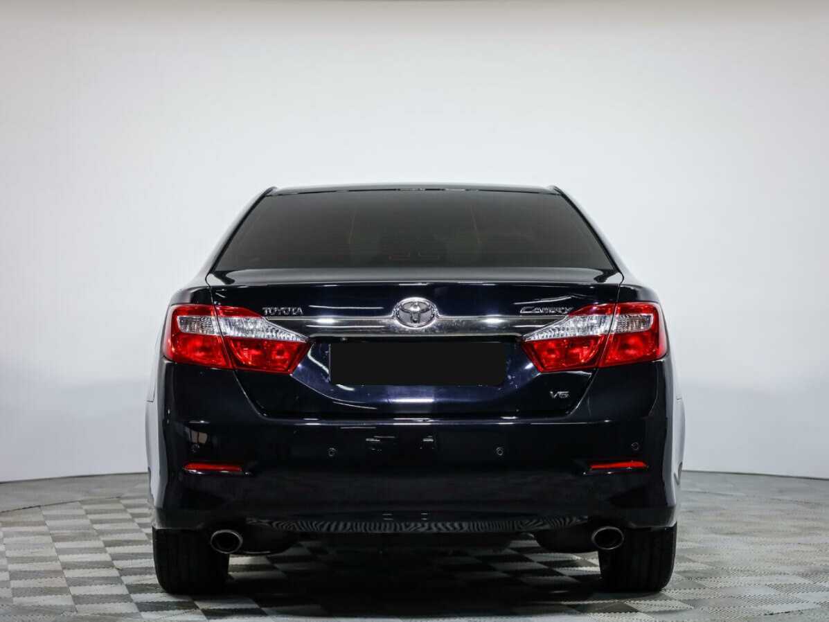 Продажа Б/У Тойота Камри. Фото: #4