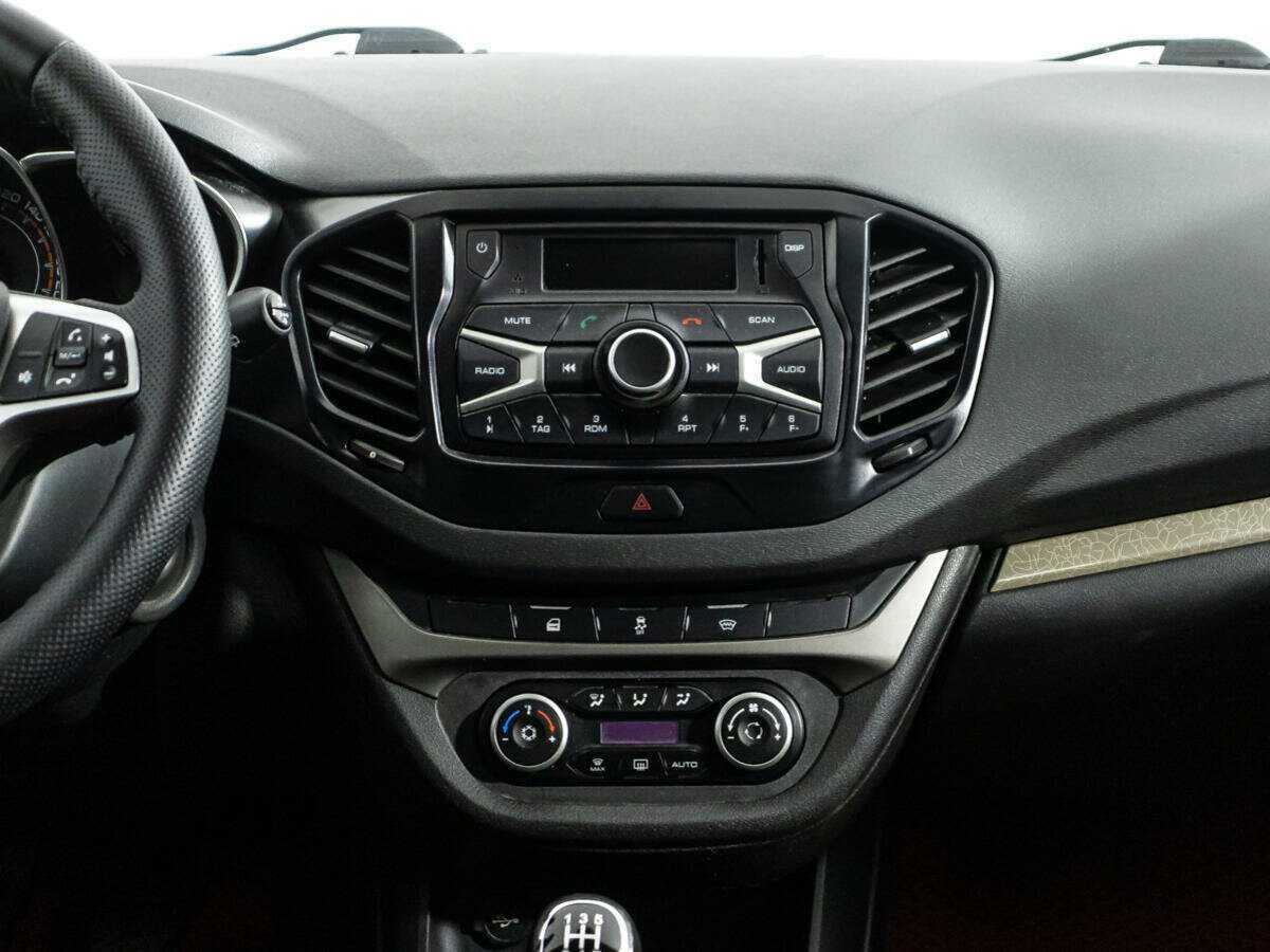 Продажа Б/У Лада (ВАЗ) Веста. Фото: #13