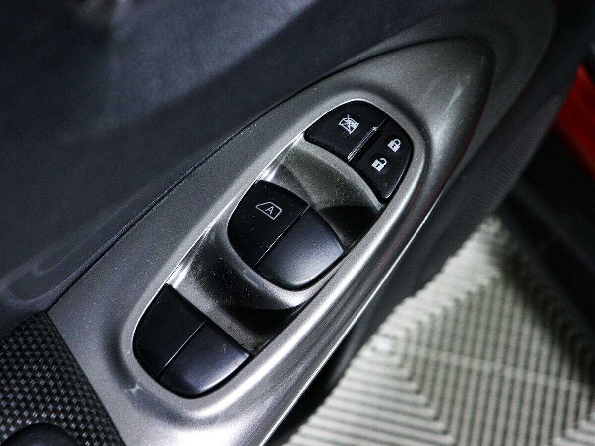 Продажа Б/У Ниссан Жук. Фото: #16