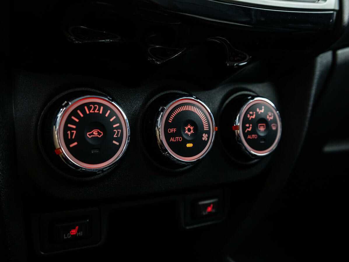 Продажа Б/У Митсубиши АС-Икс. Фото: #13