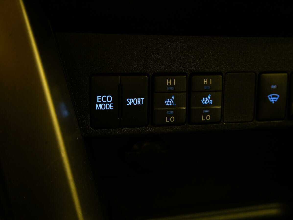 Продажа Б/У Тойота Рав4. Фото: #14