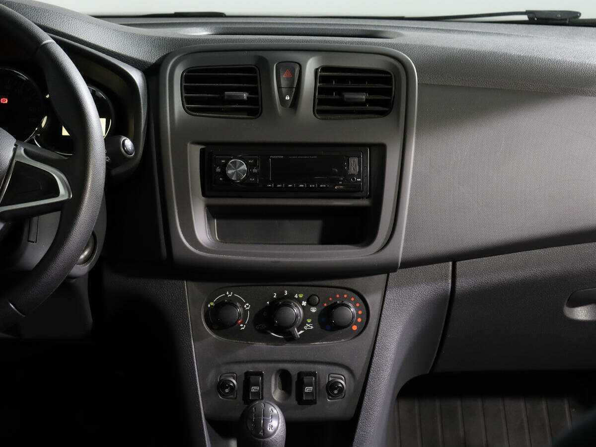 Продажа Б/У Рено Сандеро. Фото: #12