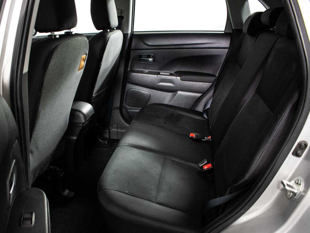 Продажа Б/У Митсубиши АС-Икс. Фото: #9