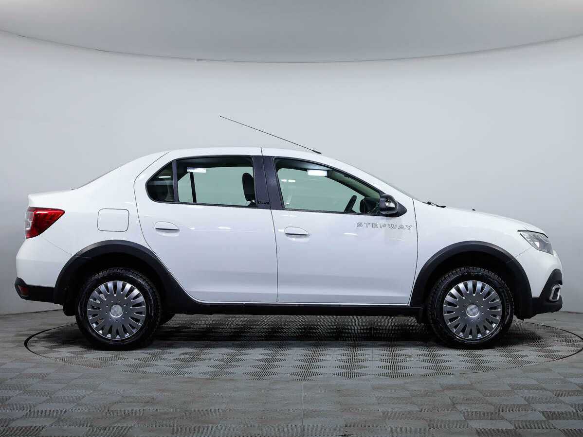 Продажа Б/У Рено Логан. Фото: #2