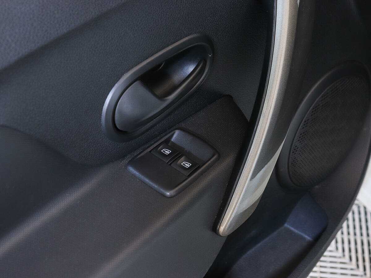 Продажа Б/У Рено Логан. Фото: #12