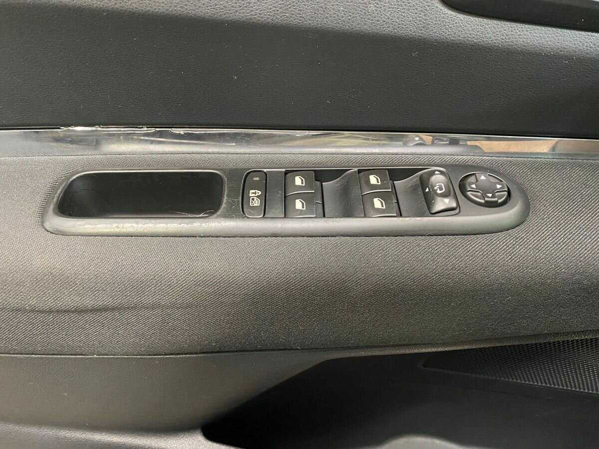 Продажа Б/У Пежо 3008. Фото: #14