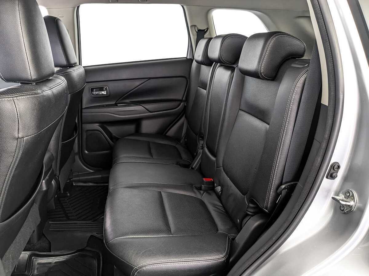 Продажа Б/У Митсубиши Оутлэндер. Фото: #12