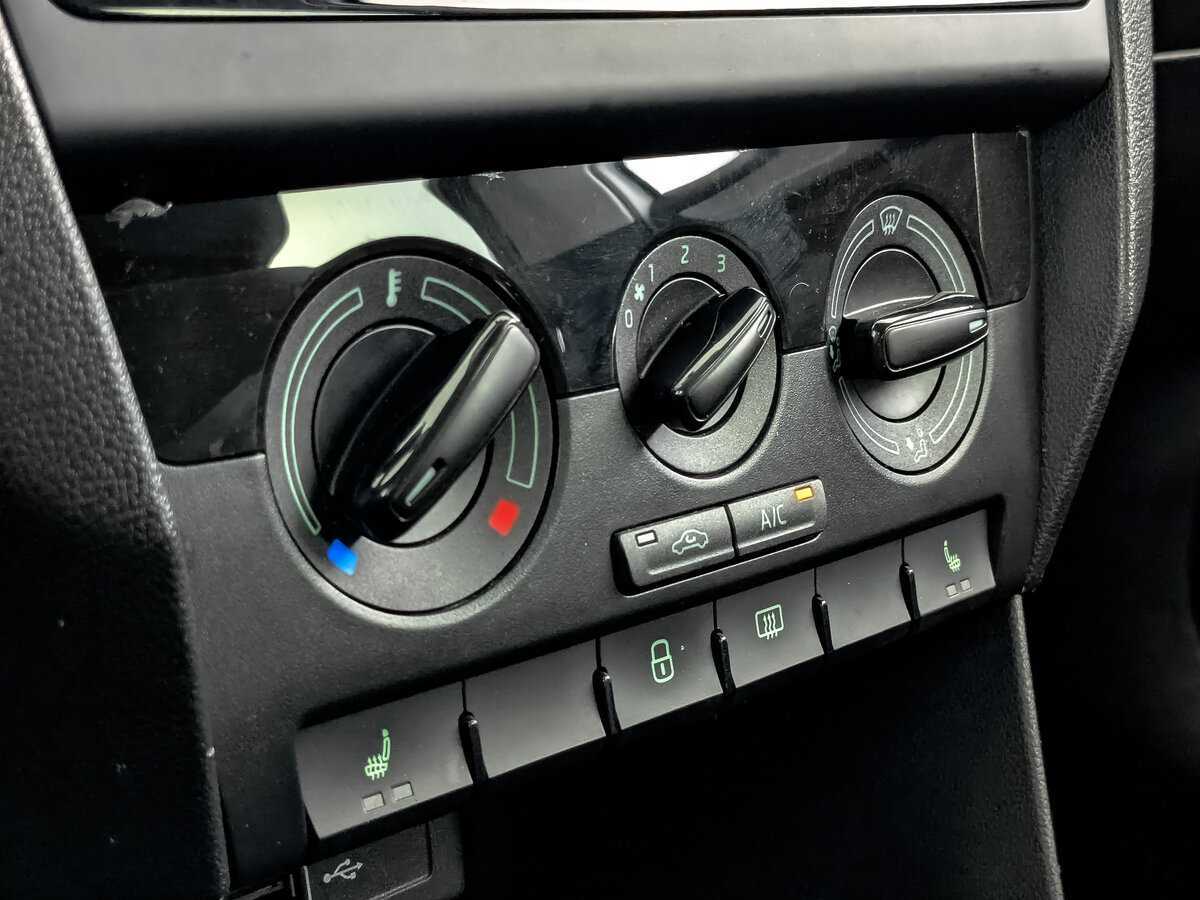 Продажа Б/У Шкода Рапид. Фото: #16