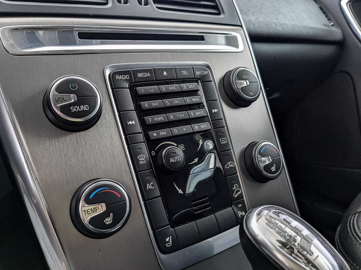 Продажа Б/У Вольво ИксЦ60. Фото: #16