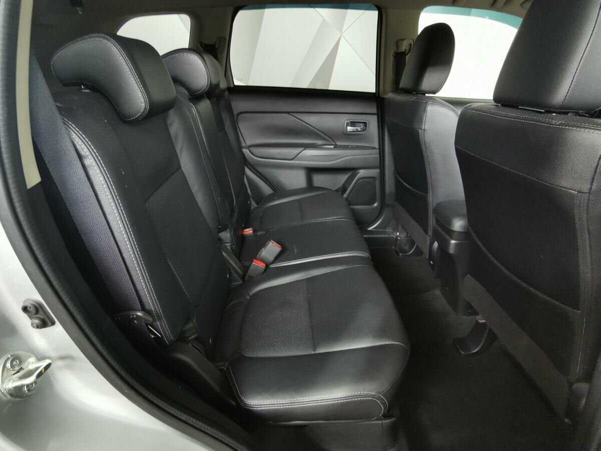 Продажа Б/У Митсубиши Оутлэндер. Фото: #11