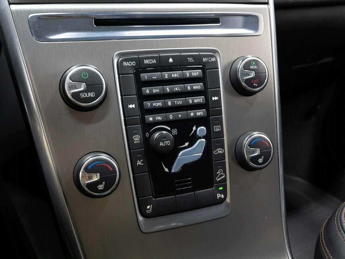 Продажа Б/У Вольво ИксЦ60. Фото: #19