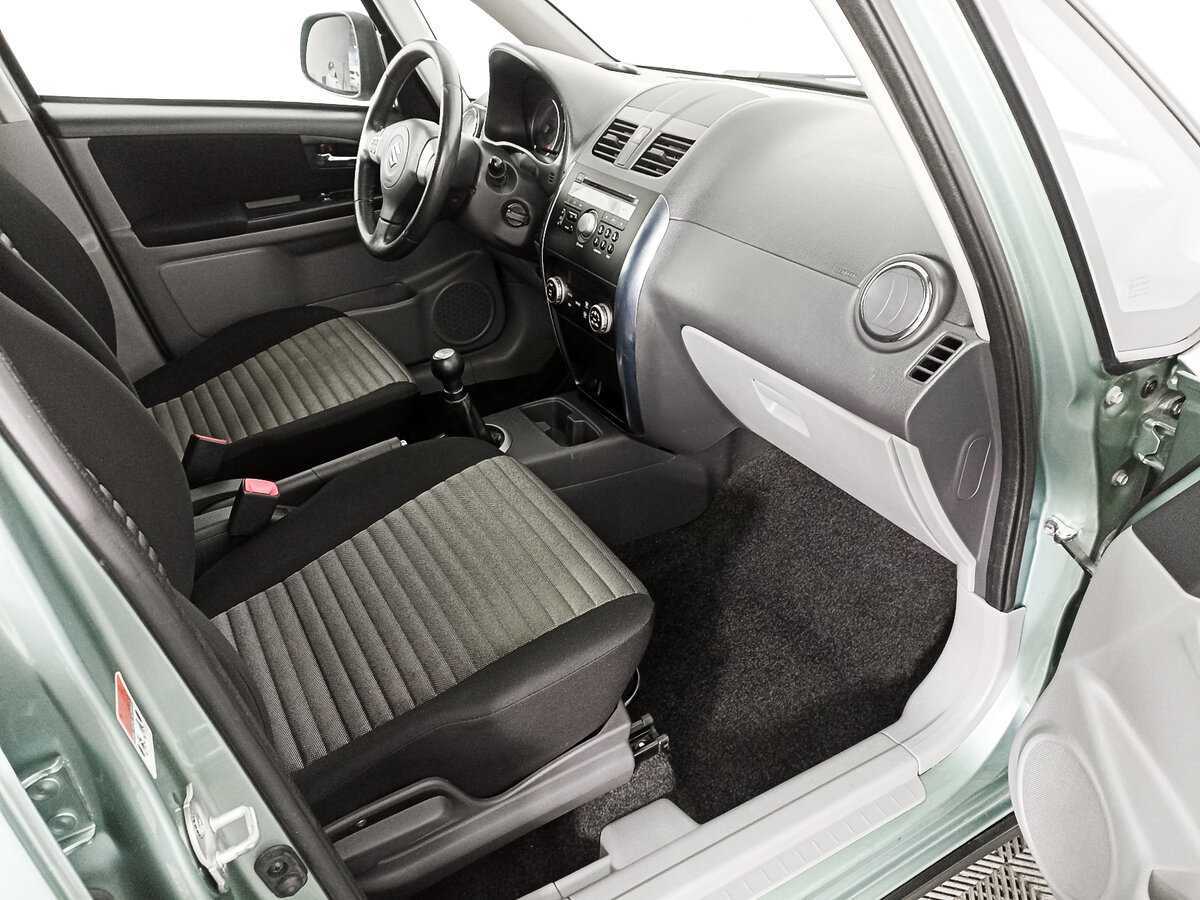 Продажа Б/У Сузуки С-Икс4. Фото: #6